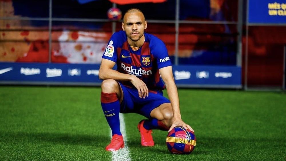 برايثوايت: "أريد تسجيل العديد من الأهداف مع برشلونة.. وميسي أفضل لاعب على الإطلاق"