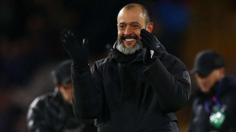 مدرب وولفرهامبتون: "من حقنا أن نحلم بإحراز الدوري الأوروبي"