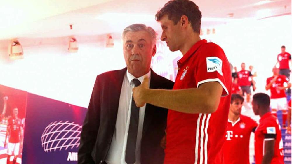 مولر يُصفِّي حساباته مع أنشيلوتي: "كل ما تعلمناه مع غوارديولا إنهار في السنوات التي تلت رحيله!"