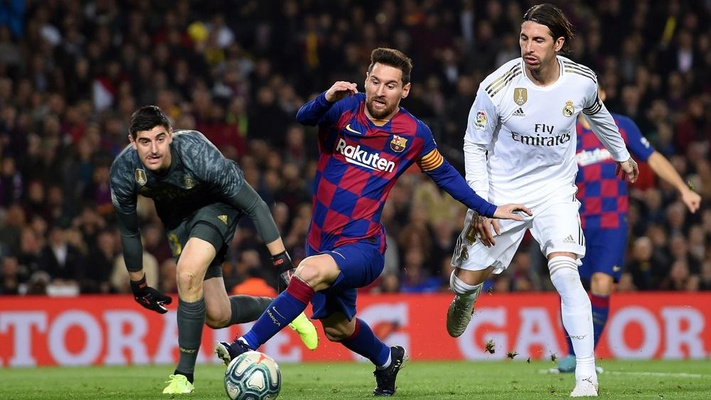 كورتوا 'يقصف' ميسي: "إنه مثل أي لاعب آخر.. درسناه مثل ما ندرس لاعبا في ليفانتي!"