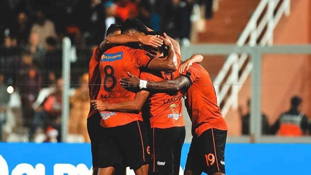 ياجور يقود نهضة بركان لتعادل "ثمين" أمام المصري البورسعيدي في ذهاب ربع نهائي كأس الكونفدرالية