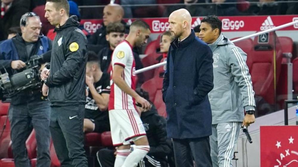 زياش يعبر عن غضبه بعد استبداله ومدربه يرد: "إذا خسرنا زياش لـ6 أسابيع فإننا سنخسر الدوري.. الآن سيتفهم قراري!"