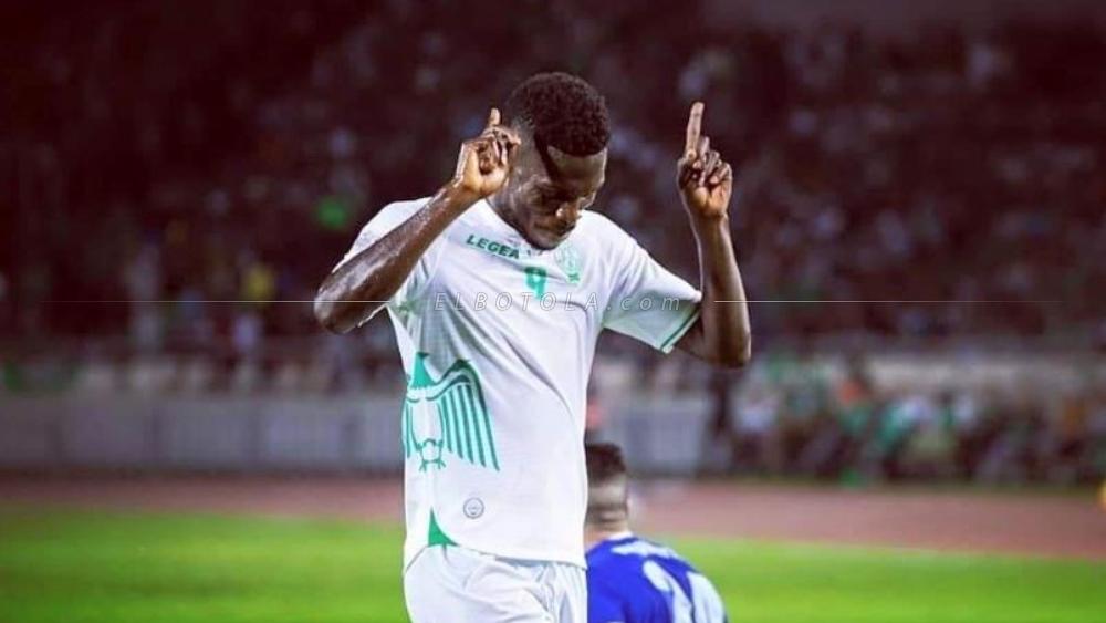 "الفيفا" ترفض مطالب مازيمبي .. وتؤكد أن مالانغو مؤهل قانونيا للعب رفقة الرجاء في جميع المسابقات