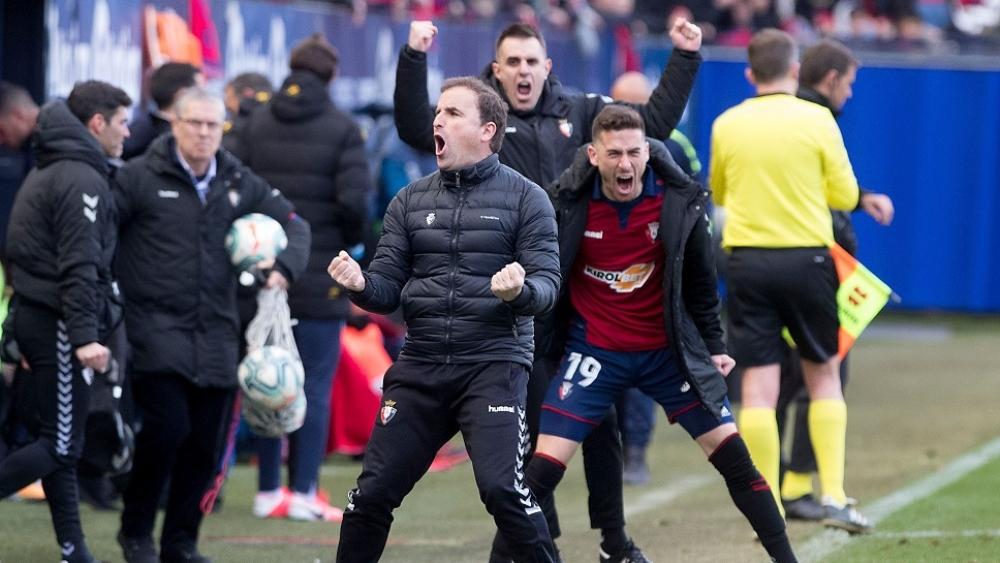 أوساسونا يعمق جراح إسبانيول ويُبقيه في المركز الأخير