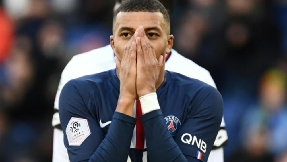 كيليان مبابي لم يتدرب.. ومشاركته أمام دورتموند "غير مؤكدة 100%"