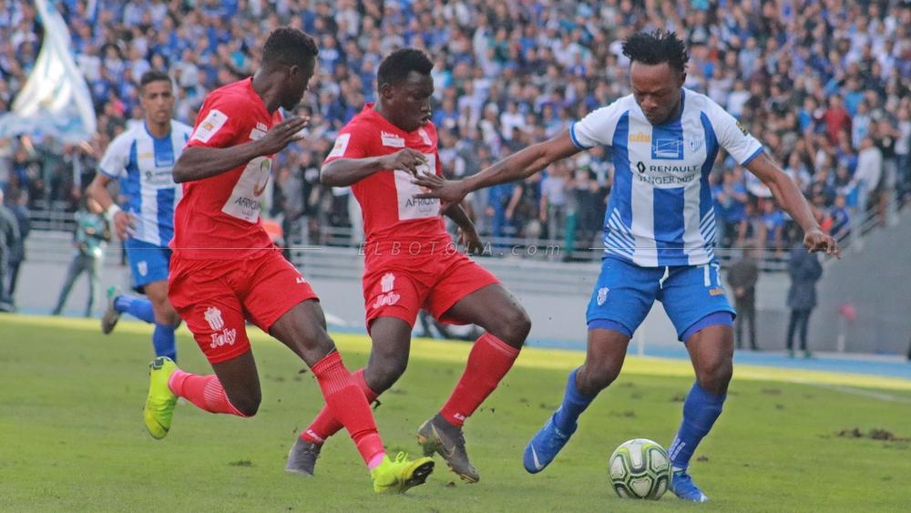 إدارة اتحاد طنجة تراسل الجامعة احتجاجا على التحكيم و تطالب بفتح تحقيق في مباراة مولودية وجدة