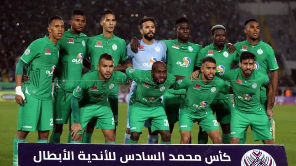 خاص | منخرطو الرجاء يجتمعون باللاعبين من أجل تحفيزهم قبل "موقعة دونور" أمام الإسماعيلي المصري