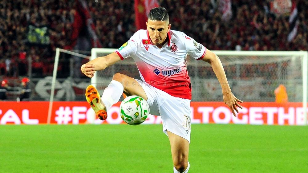 الناهيري .. لاعبٌ وَاجَهَ "عاصفة الانتقادات" باجْتِهادٍ قَطَفَ ثِمارَهُ وقوَّةٍ ذِهنية قادته إلى الانْبِعاث من جديد