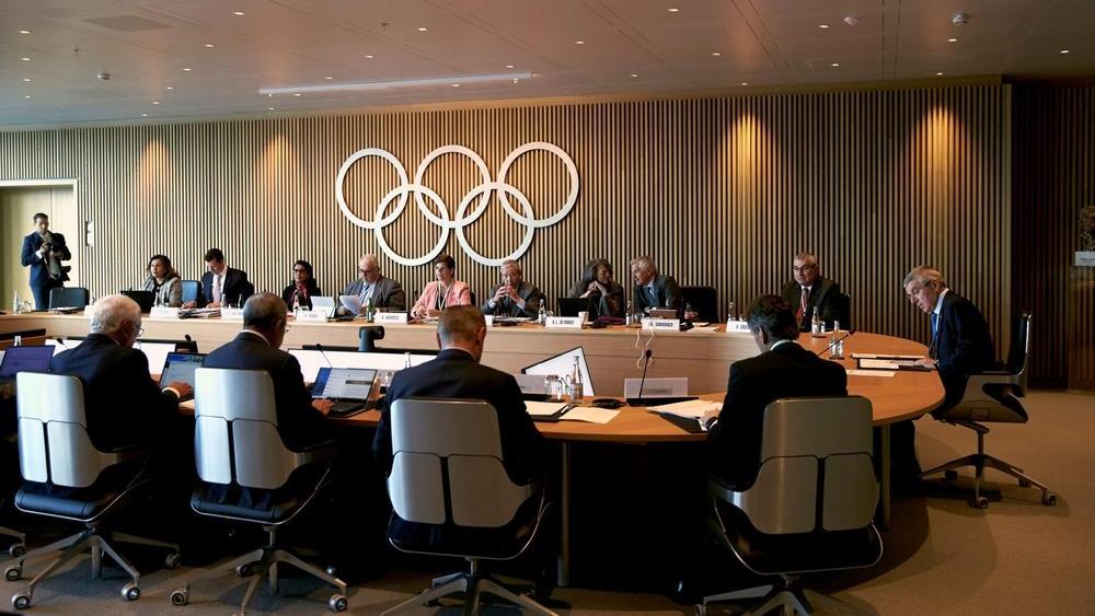 اللجنة الأولمبية الدولية تكثّف اجتماعاتها بسبب فيروس كورونا