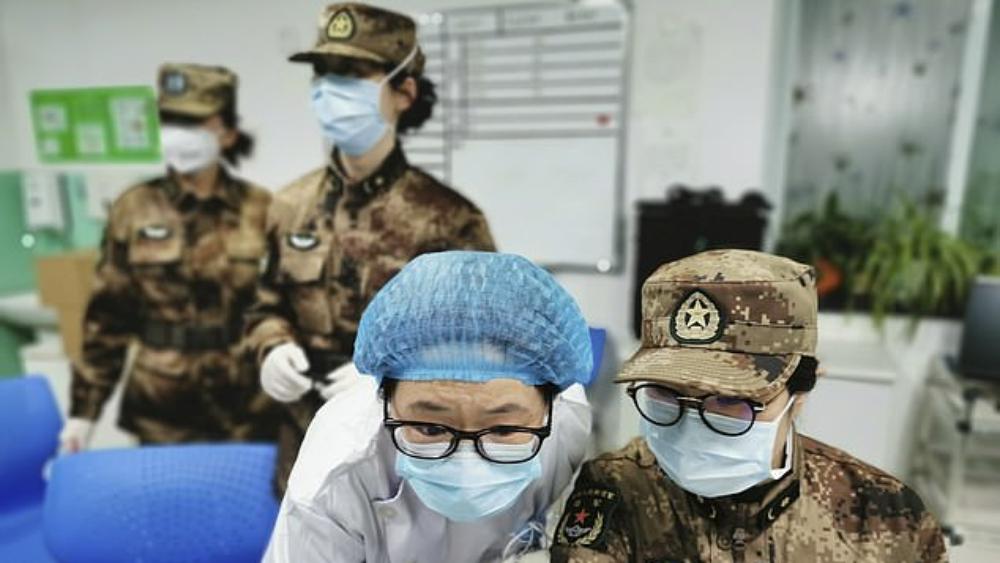 مستجدات "فيروس كورونا" | بتحالفٍ مع ألمانيا.. الصين تعلن إجراء تجارب سريرية لـ"أول لقاح" لـكورونا