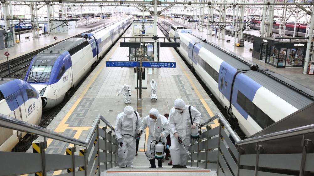 الصين تستعد لإعادة فتح محطة القطار بمدينة ووهان بعد 58 يوماً من الإغلاق بسبب "كورونا"