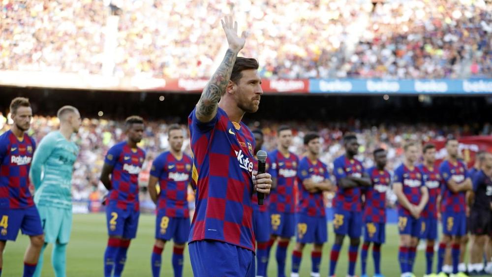 بسبب "فيروس كورونا".. لاعبو برشلونة يوافقون على "خفض" رواتبهم