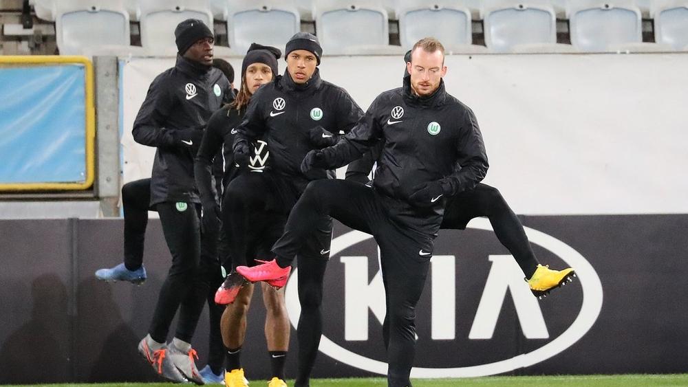 فولفسبورغ يعلن عودته للتداريب غدا الإثنين.. والنادي يؤكد: "المباريات ستلعب يوم 2 أبريل.. إنه أمر غير واقعي لكن علينا تقبله"