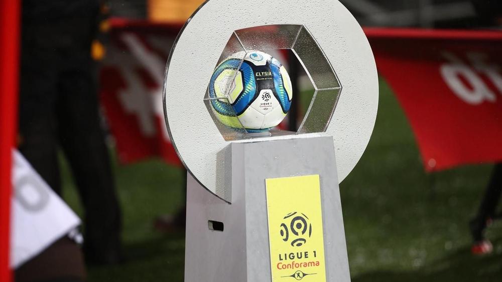 مسؤول فرنسي: "لن يتم استئناف الدوري الفرنسي قبل 15 يونيو"