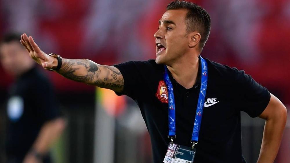 كانافارو: "كرة القدم لن تعود في أوروبا هذا الموسم"