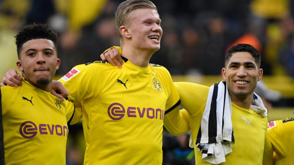 لاعبو الدوري الألماني يواجهون كورونا بتخفيض الأجور