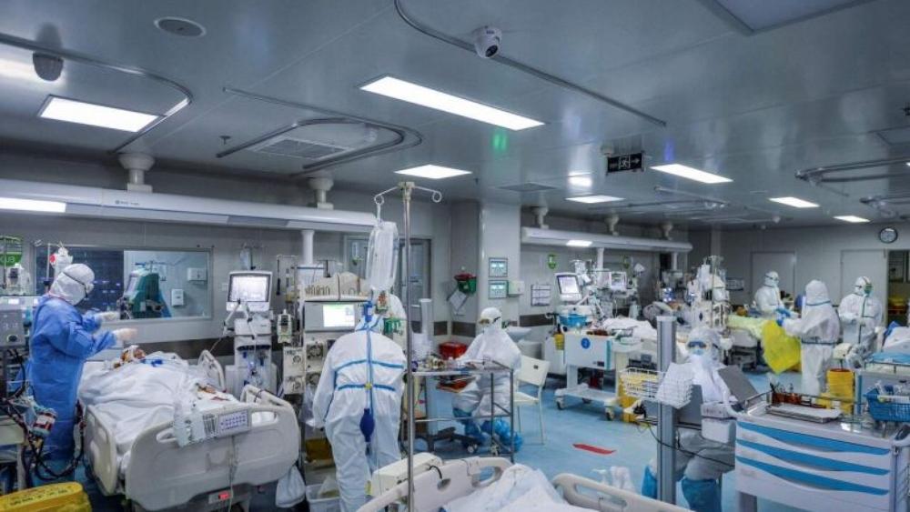 اليوبي: "4980 هو عدد المخالطين للمصابين بفيروس 'كورونا' داخل المغرب .. 3112 منهم يخضعون حالياً للمراقبة والتتبع"