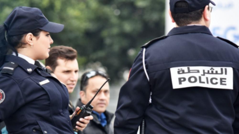 مديرية الأمن تؤكد تمديد سريان تدبير "إرجاء العمل" بمراكز تسجيل المعطيات التعريفية ومصالح مراقبة الأجانب