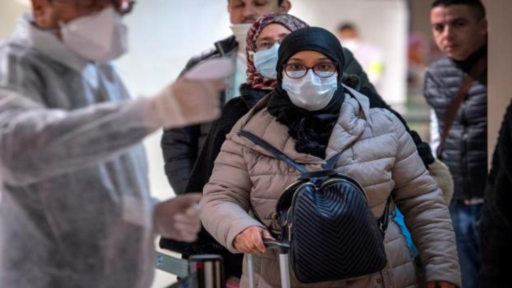 السلطات المغربية تقرر إجبارية وضع "الكمامات" لجميع الأشخاص المسموح لهم بالتنقل ابتداء من يوم غد الثلاثاء