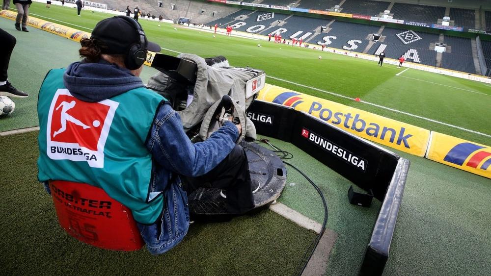 رئيس الاتحاد الألماني لكرة القدم يؤكد أن بعض الأندية تواجه "شبح الإفلاس"