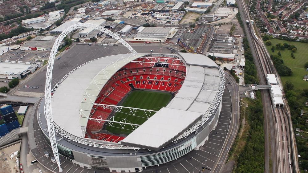 الاتحاد الانجليزي للقدم يعرض استخدام ملعب "ويمبلي" لاستكمال الموسم