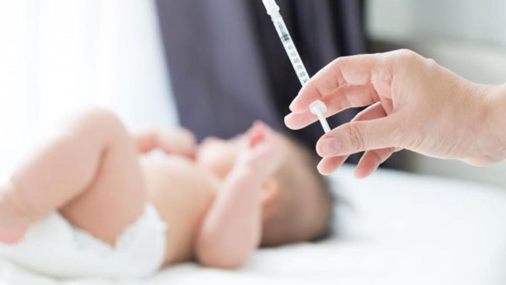 وزارة الصحة توصي باستمرار عملية تلقيح الأطفال و الرضع أثناء فترة "جائحة كورونا"