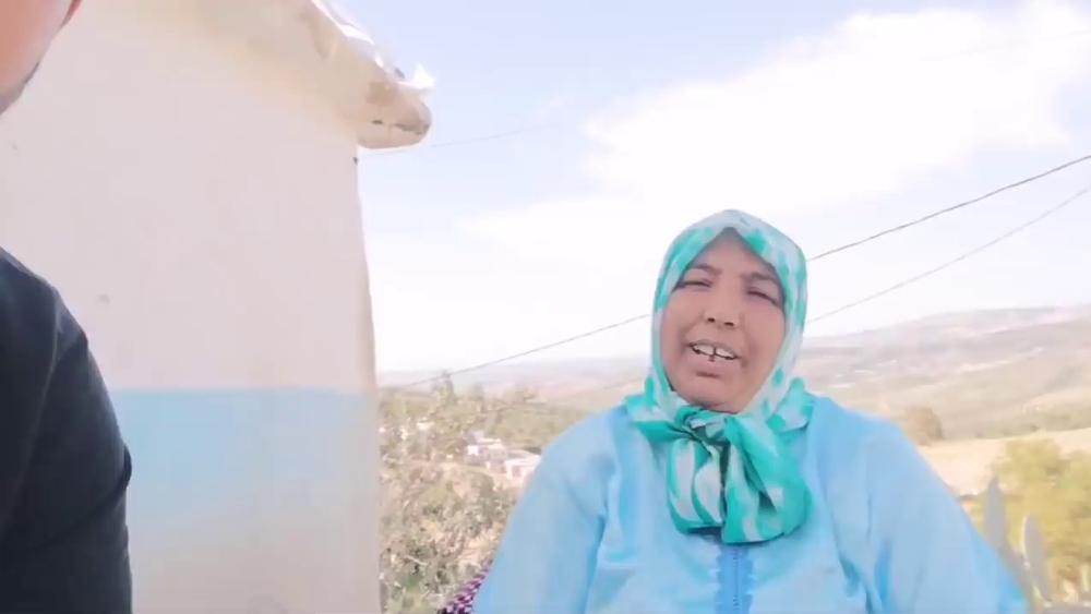 الحكم على "اليوتوبر مِّي نعيمة" بسنة سجناً نافذة بعد نفيها وجود وباء "كورونا"