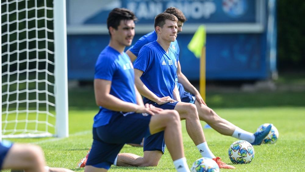 دينامو يستأنف التداريب مع تخفيف إجراءات العزل في كرواتيا