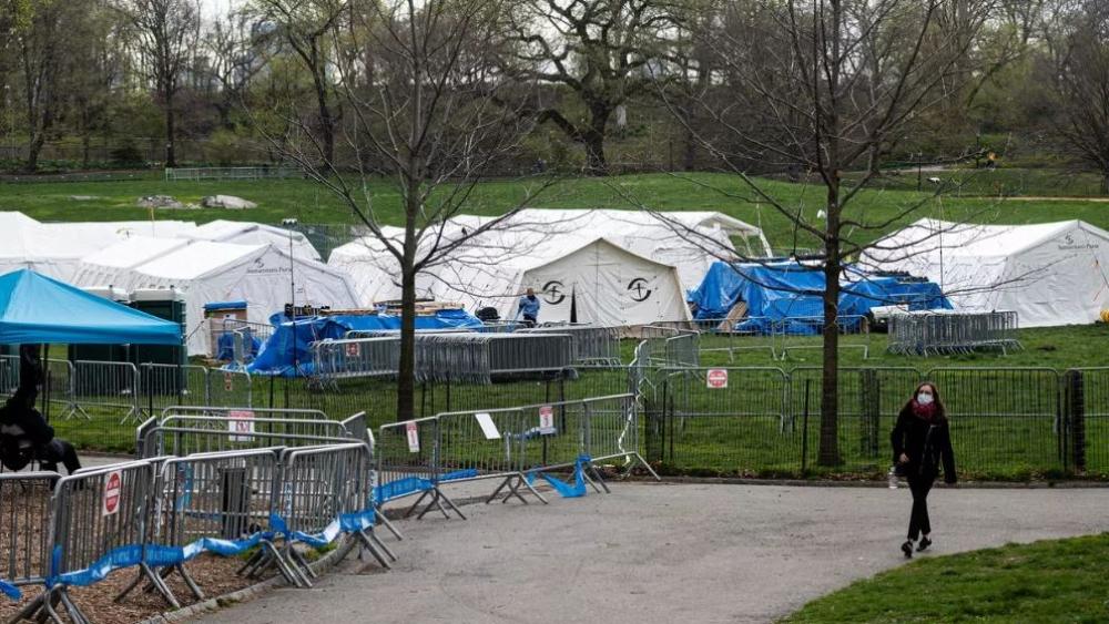 إغلاق مستشفى ميداني في نيويورك بعد انخفاض وتيرة الإصابات الجديدة بفيروس كورونا