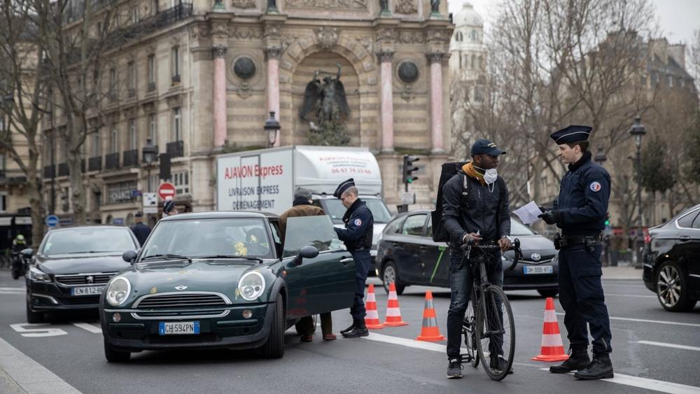 فرنسا تُمدِّد "حالة الطوارئ الصحية" إلى الـ10 من يوليوز القادم