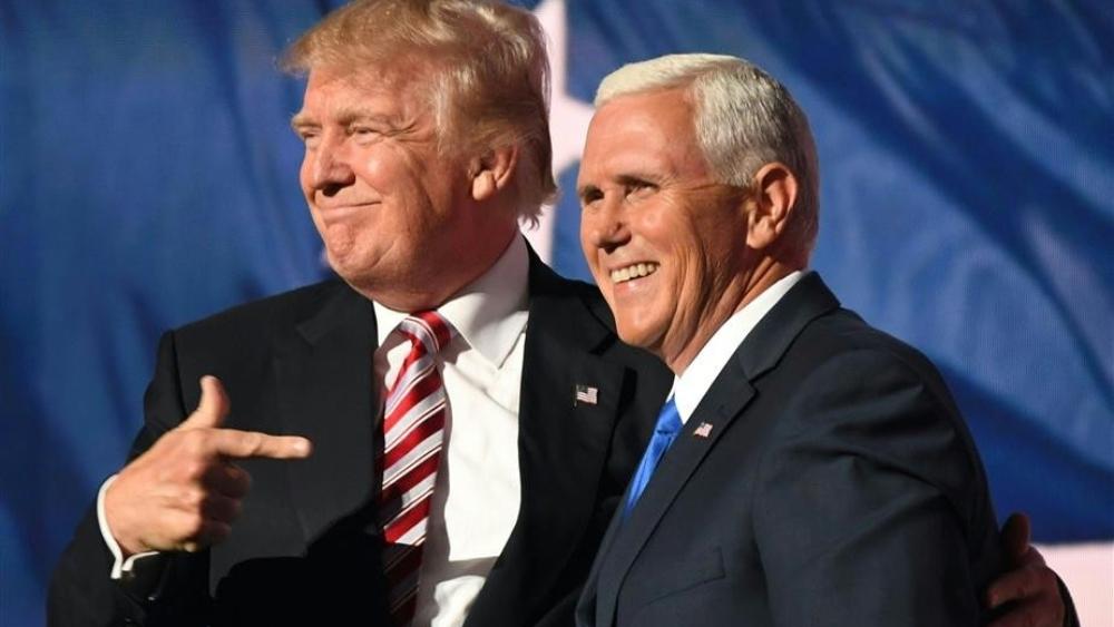 فيروس كورونا يقتحم "البيت الأبيض" .. و نائب ترامب في "عزل ذاتي" بعد تأكد إصابة مساعدته بالعدوى..!