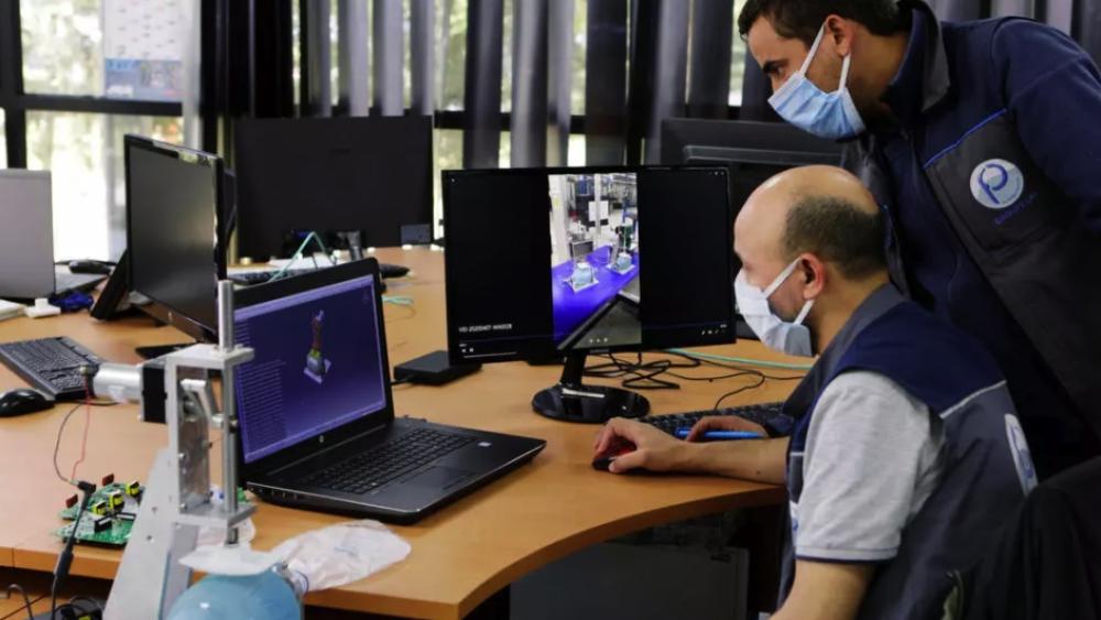 المغرب يستعد لإطلاق تطبيق هاتفي يرصد الحالات المخالطة للمصابين بـ"كوفيد-19"