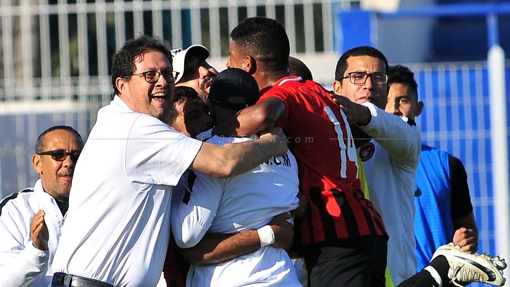 آيت منا لـ"البطولة": "لا يمكننا اتخاذ أي قرار بخصوص الإبقاء على نفس قيمة أجور اللاعبين أو خفضها قبل صدور قرار رسمي من الجامعة"