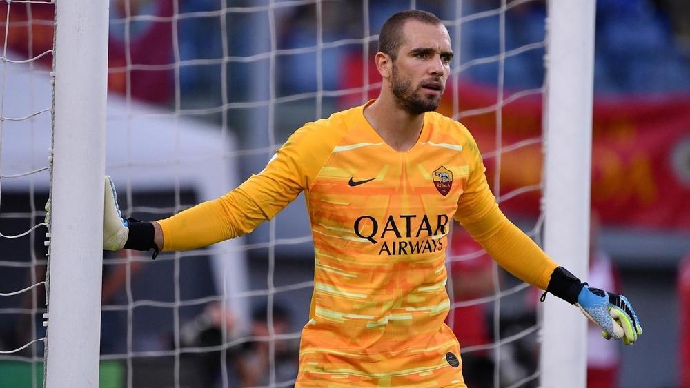 حارس روما أول ضحايا العودة للتدريبات في الكالشيو