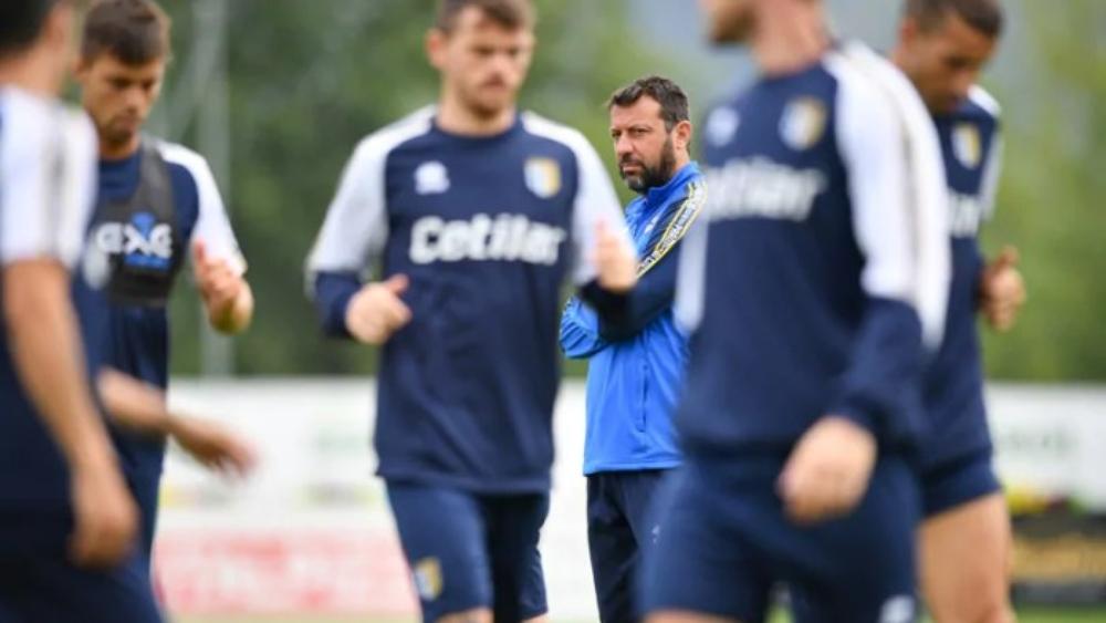 بارما يعلن إصابة لاعبين إثنين بفيروس كورونا