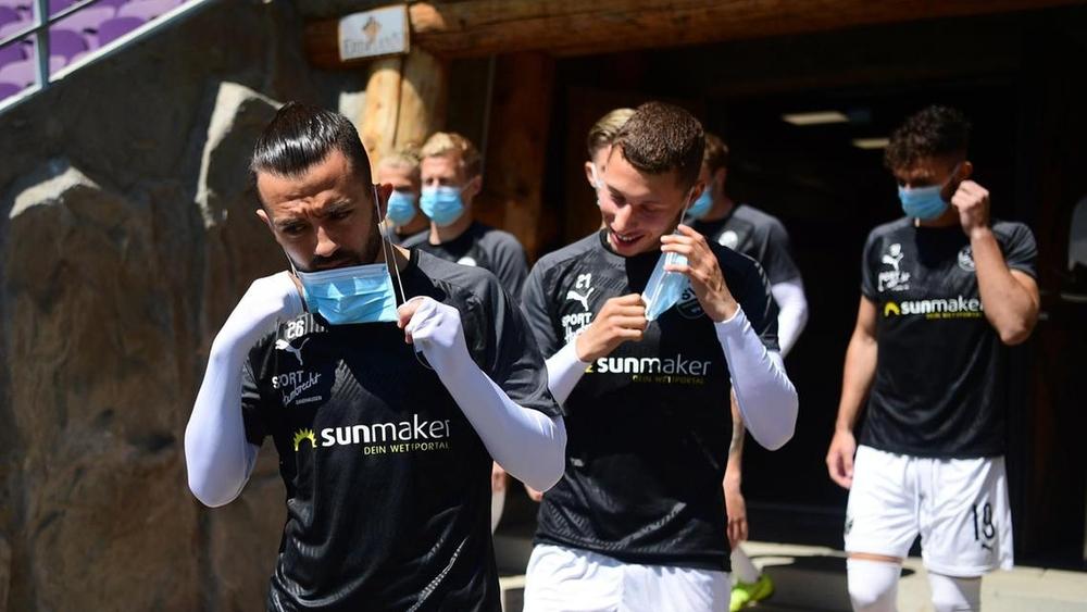 الدوري الألماني "غير العادي".. مزيد من الركض والأخطاء