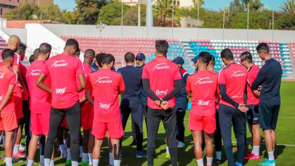 خاص | إدارة أولمبيك آسفي تقرر عدم خفض أجور اللاعبين و الأطر .. والتفكير في تمديد عقد المدرب السكتيوي لموسم إضافي