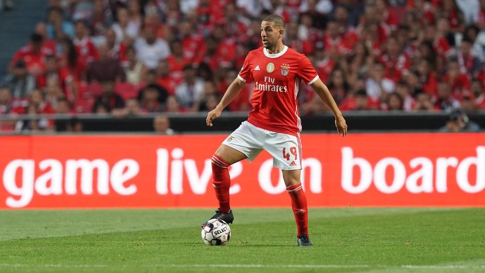 بنفيكا يتعادل ويفشل في الانفراد بصدارة الدوري البرتغالي.. وتاعرابت يخوض المباراة كاملة