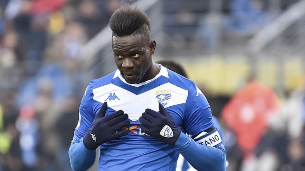 بريشيا يفسخ تعاقده مع "المشاغب" بالوتيلي