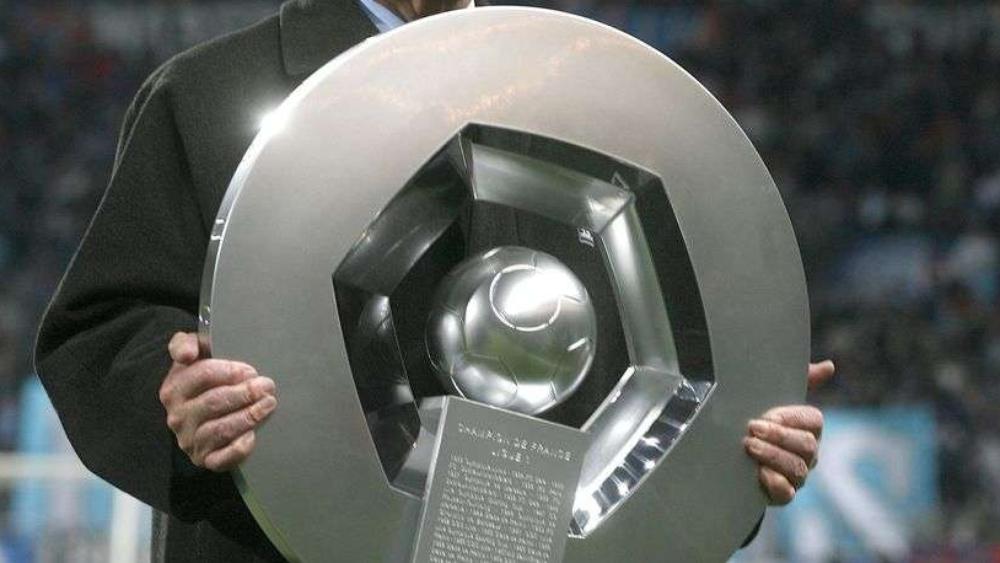 بعد معارضته لإلغاء الدوري الفرنسي.. أولمبيك ليون يقترح استكمال الموسم على شكل "أدوار إقصائية"