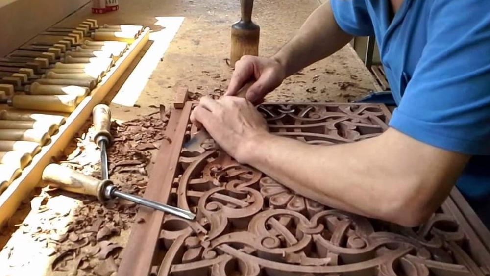 سوق "القريعة" يعلن استئناف الأنشطة التجارية ابتداء من يومه الخميس