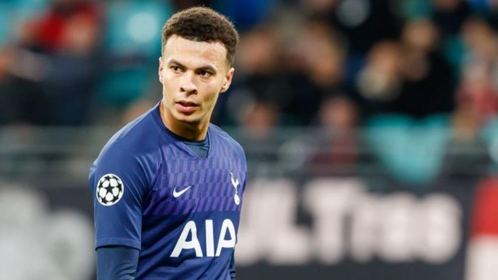 رسميا | إيقاف "ديلي آلي" مباراة واحدة و تغريمه مبلغ "50 ألف باوند" بسبب سخريته من عدوى كورونا و رجل آسيوي في فبراير الماضي..!