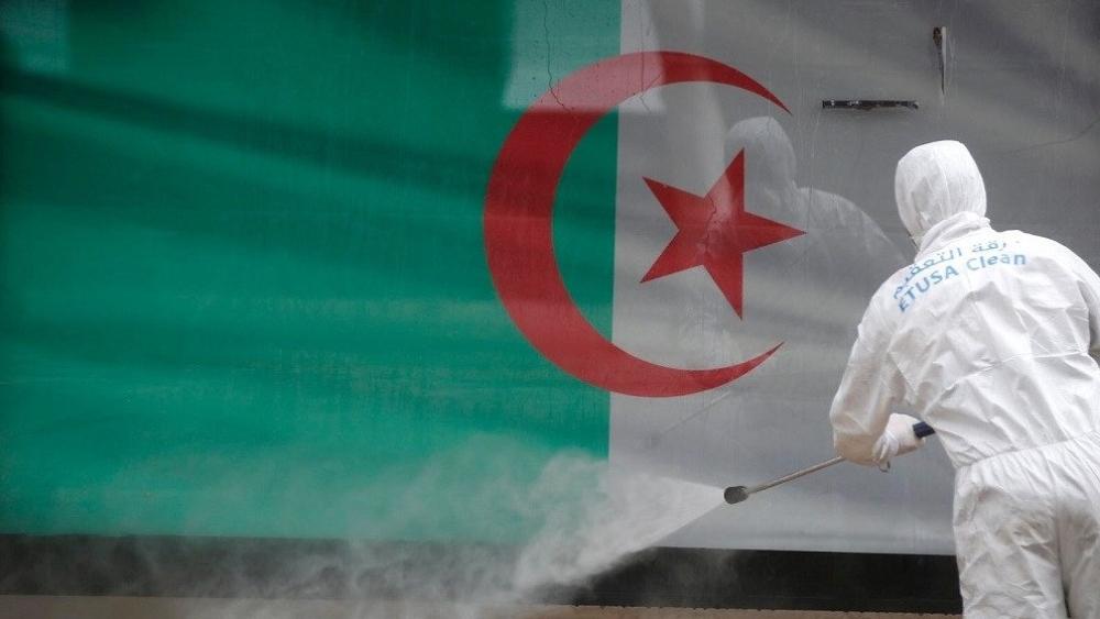 منظمة الصحة العالمية تحذر أفريقيا من انتشار واسع لكورونا.. وتؤكد: "الجزائر والكاميرون وجنوب إفريقيا أصبحت بؤرًا لتفشيه في القارة"