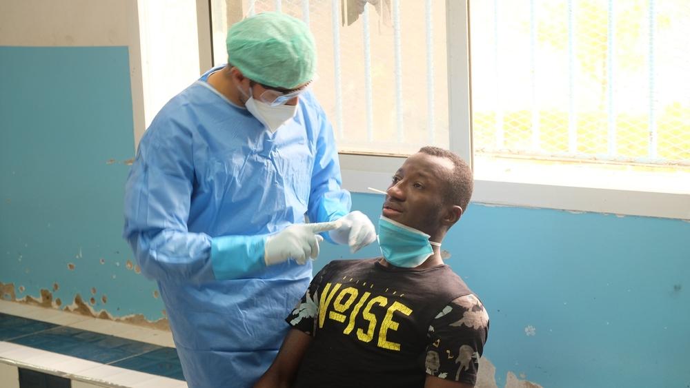 نادي سريع وادي زم يجري "اختبارات فيروس كورونا" للاعبين و الطاقم الفني