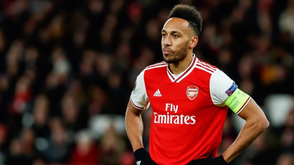 أوباميونغ يُبرئ ذمته أمام جماهير آرسنال: "الإدارة عليها القيام بعملها"