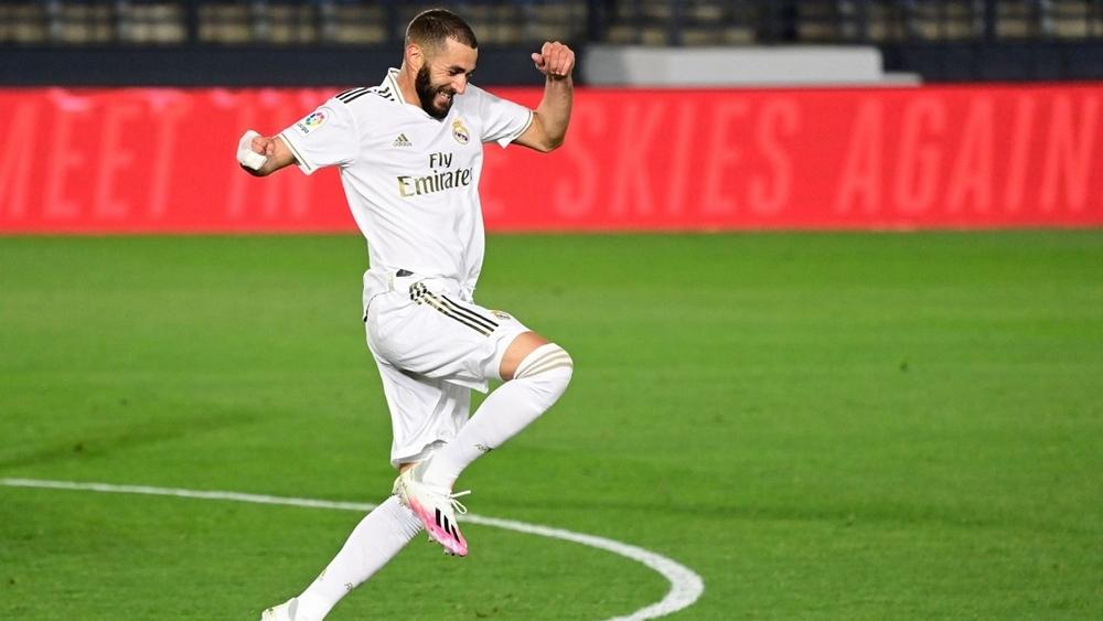 بهدف "عالمي".. كريم بنزيما يواصل التألق ويدخل تاريخ ريال مدريد