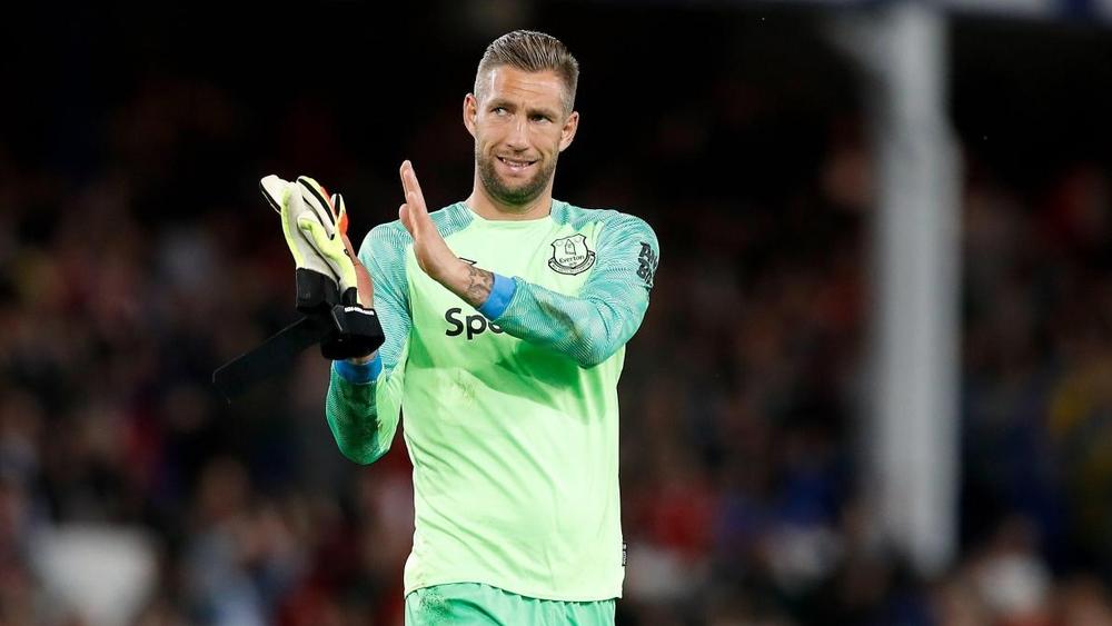 أياكس يعلن عن تعاقده مع الحارس الهولندي ستيكلنبرج