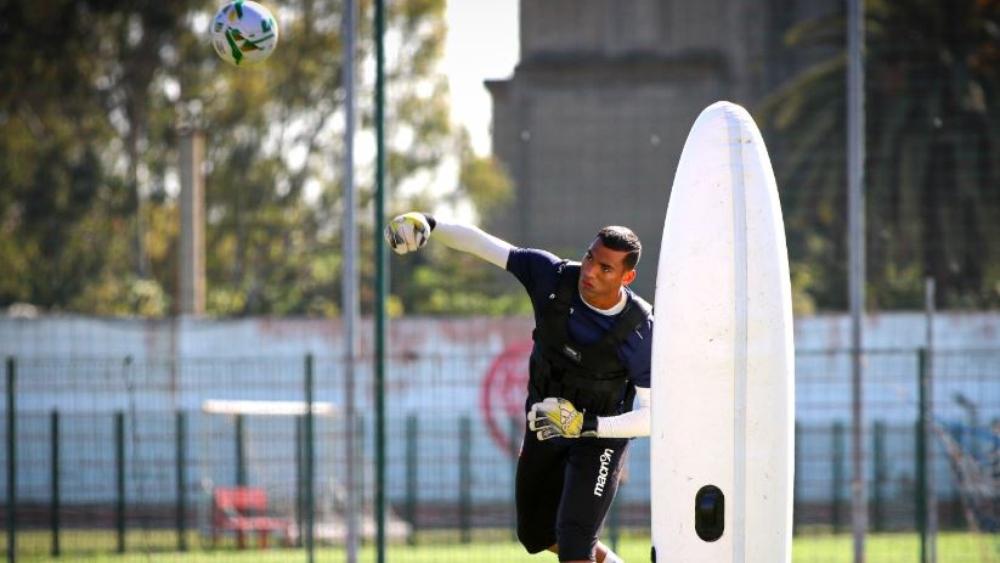 "شهر واحد" من التداريب بعد الحجر الصحي.. هل سيكون كافيا للاعبين قبل استئناف مباريات البطولة الإحترافية؟