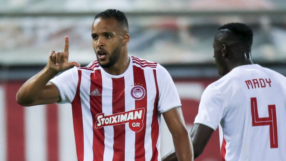 بعد تألقه هذا الموسم.. يوسف العربي على بعد 5 أهداف من دخول تاريخ أولمبياكوس برقم قياسي