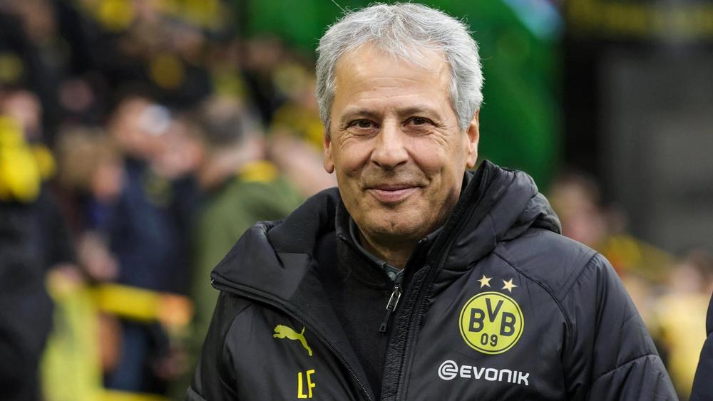 دورتموند يقرر الإبقاء على مدربه فافر في الموسم المقبل
